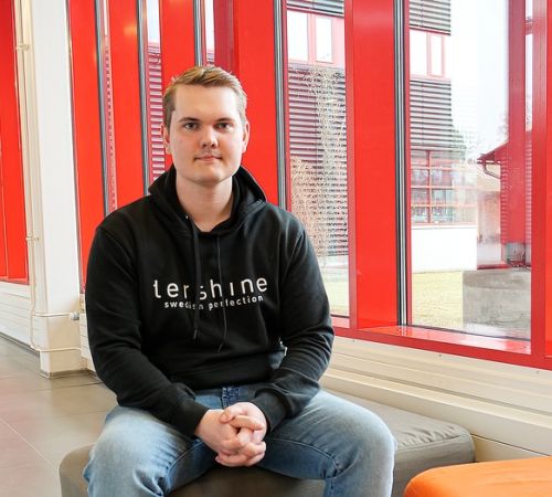 Kombiexamen också för vuxna